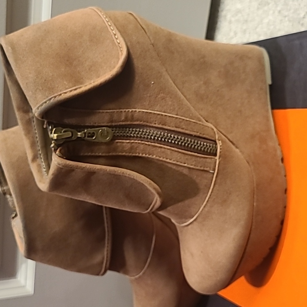 Guess booties - Picture 2 of 10
